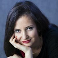 Майя Низамова